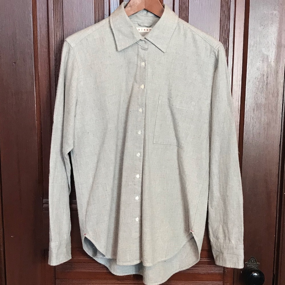 Xirena light gray button down flannel shirt L